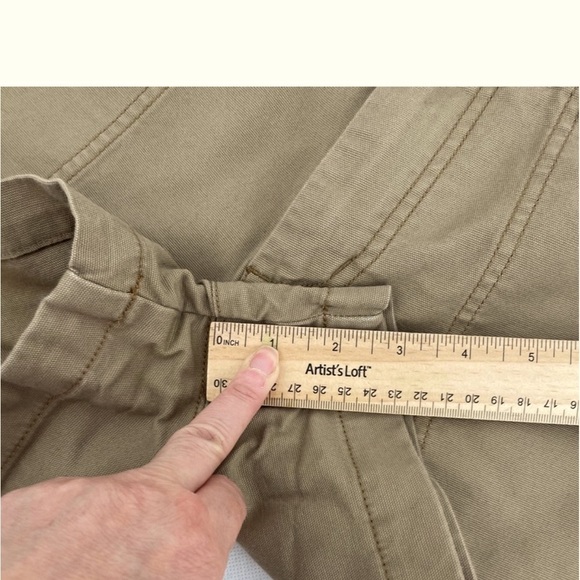 Patagonia Womens Khaki Shorts Size 8. Very good used condition. - Picture 5 of 11